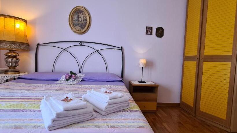 اتاق خانوادگی, B&b Isonzo