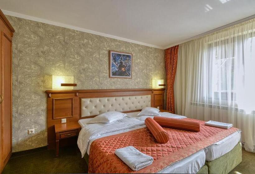 Апартаменты Deluxe 1 Спальня, Edelweiss