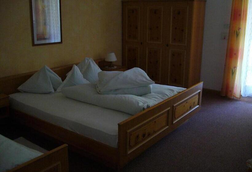 Номер Стандарт Трехместный, Gasthof Wastl