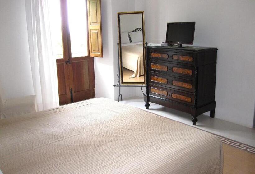 Quarto Estandar Vista Jardim, Santa Marina Antica Foresteria