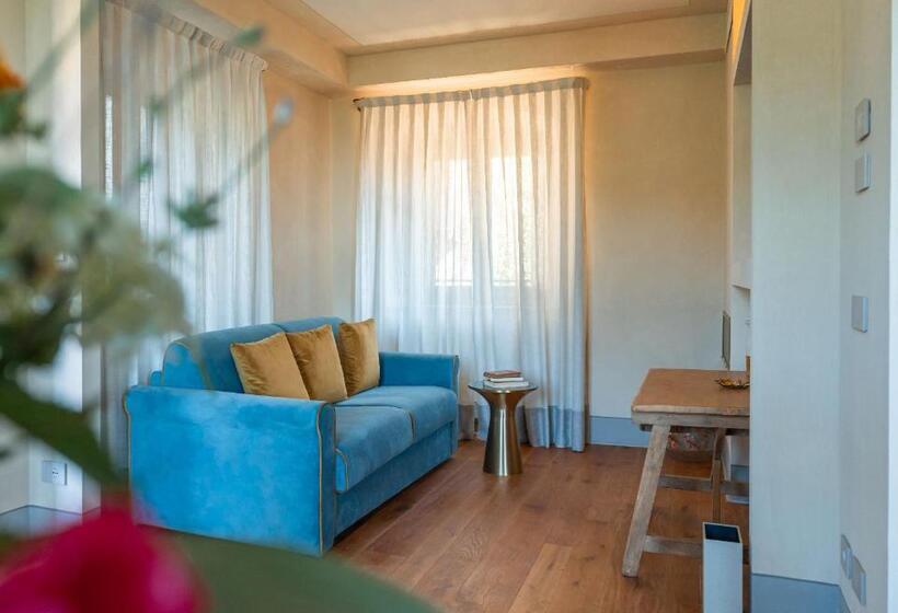 Полулюкс, La Monastica Resort & Spa