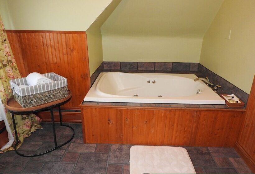 Standard Szoba, Champaign Garden Inn