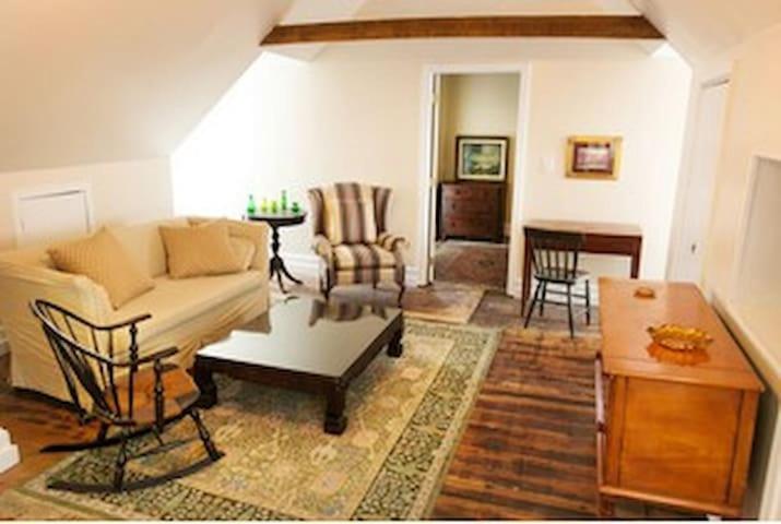 스위트, Light Horse Inn