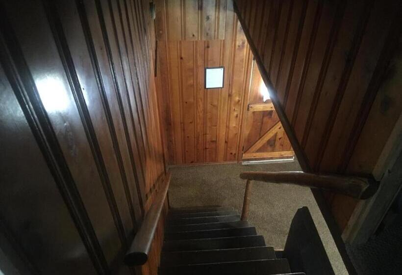 Вилла Deluxe 1 Спальня, Rainbows End Fishing Resort