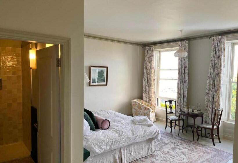 스탠다드 룸 킹사이즈 침대, Lynwood House