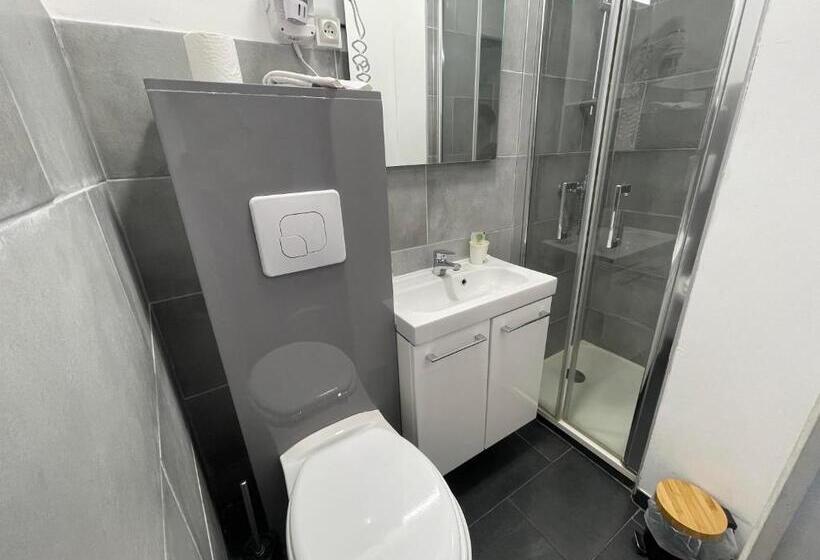 Номер Стандарт, Hôtel Les Trois Lys