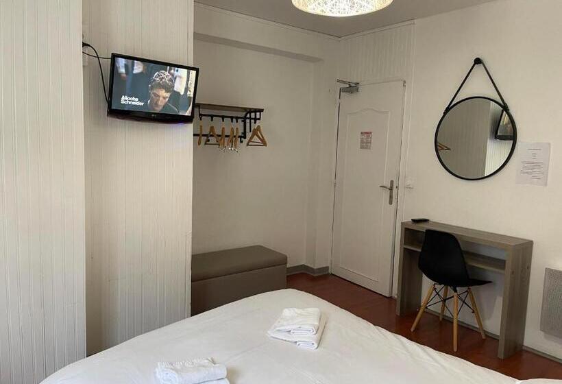 חדר סטנדרט, Hôtel Les Trois Lys