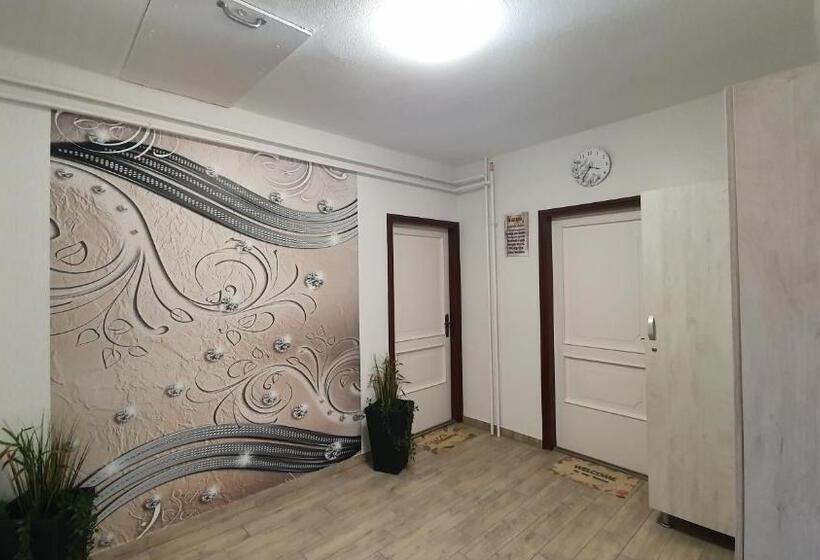 Quarto Deluxe com Sacada, ágnes Vendégházak Siófok Apartman 1