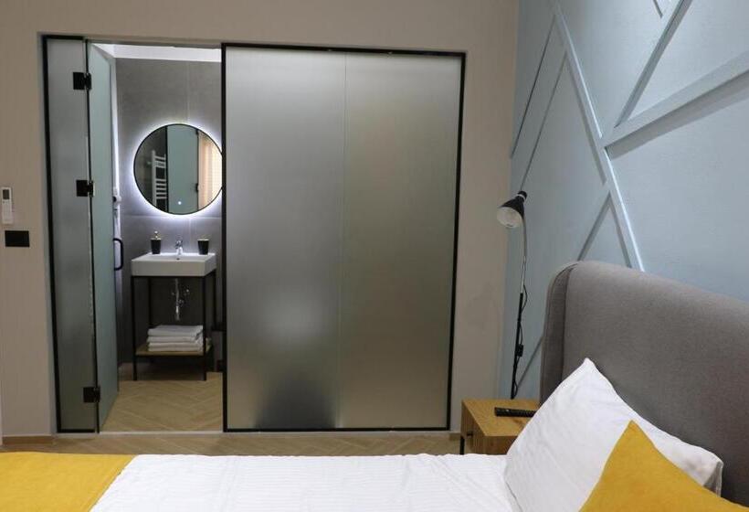 프리미엄 4인룸, City Center Rooms Durres