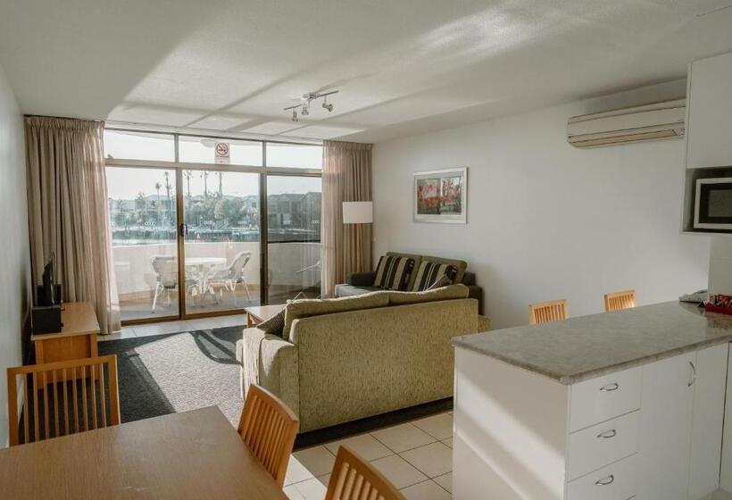 침실 2개 아파트, Lake Mulwala Boatel