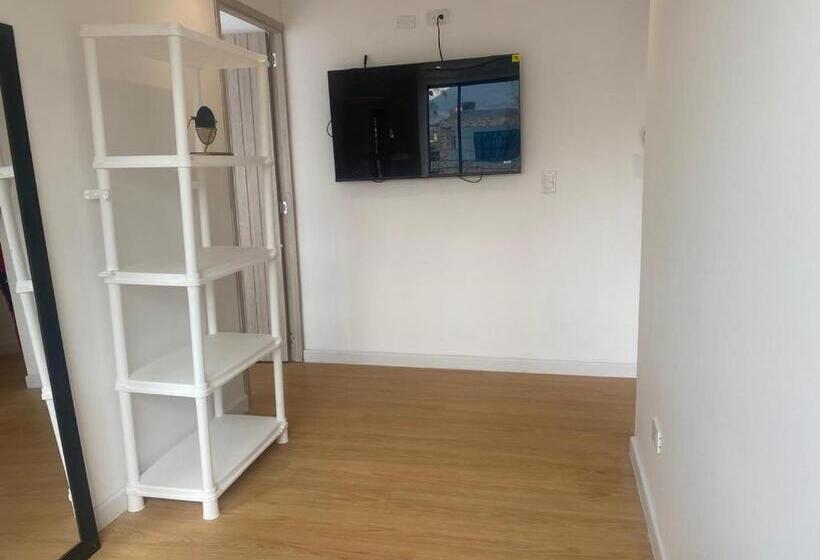 Apartamento 2 Dormitórios, Homy Apartamentos   Deluxe