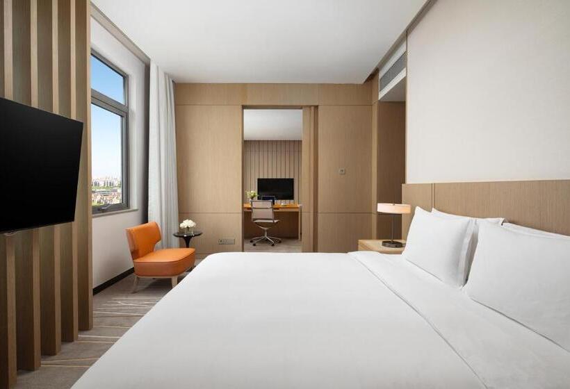 سوییت لوکس, Fraser Place Wujiaochang Shanghai