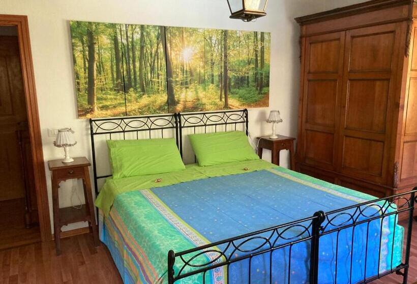 Номер Deluxe Вид на Бассейн, Agriturismo La Casa Sul Poggio