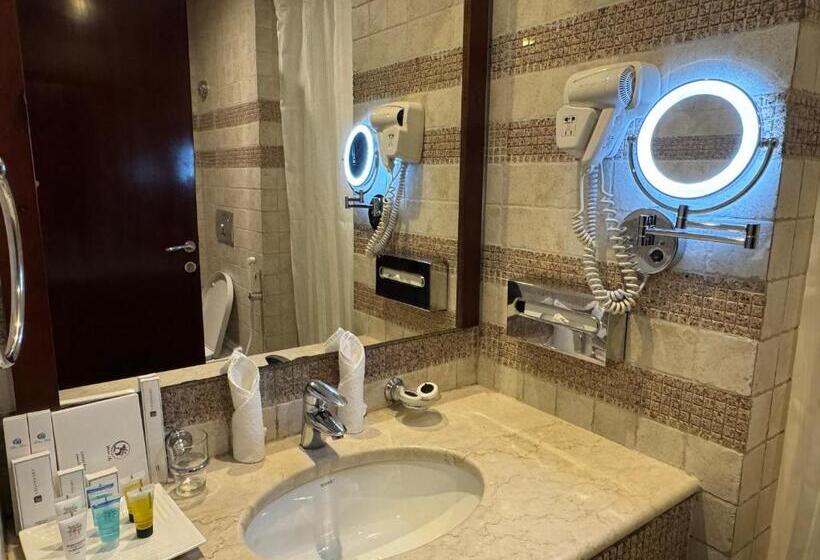 Номер Deluxe, Al Safwah Hotel Third Tower 3
