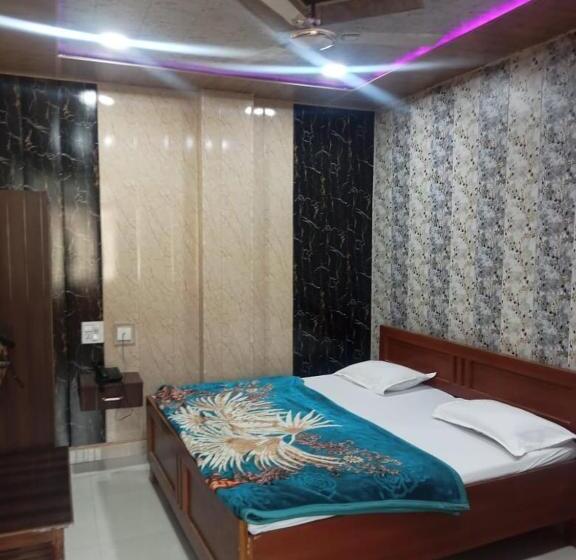 Номер Deluxe, Goroomgo Parvati Residency Madhya Pradesh