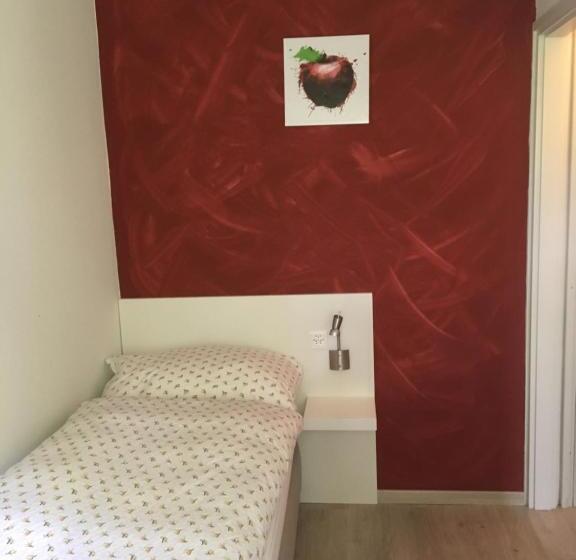 Номер Стандарт Индивидуальный, B&b Tencia