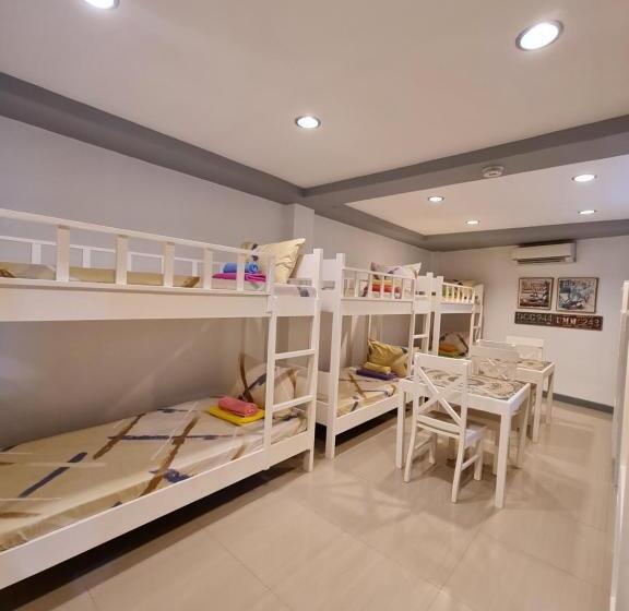 Кровать в Общей Комнате, Bayview Country Inn El Nido