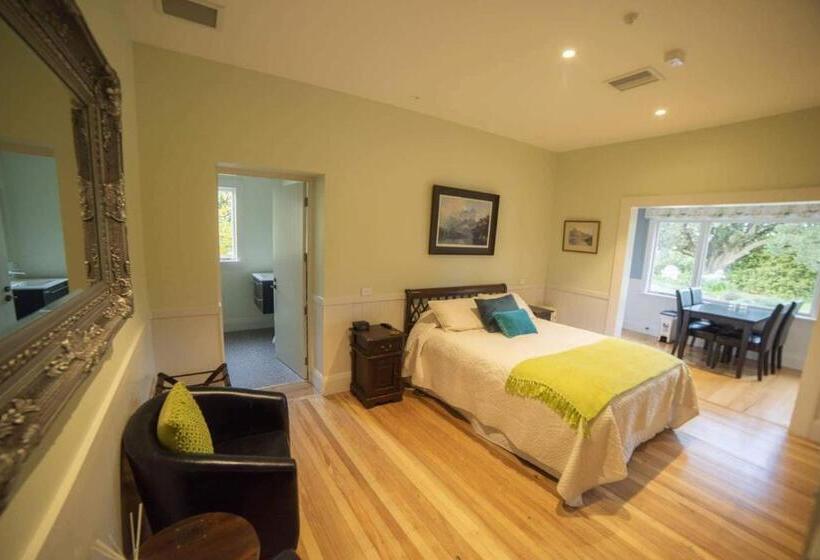 Люкс, Waipara River Estate