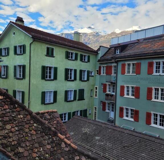 标准单人间共用浴室, Zunfthaus Zur Rebleuten