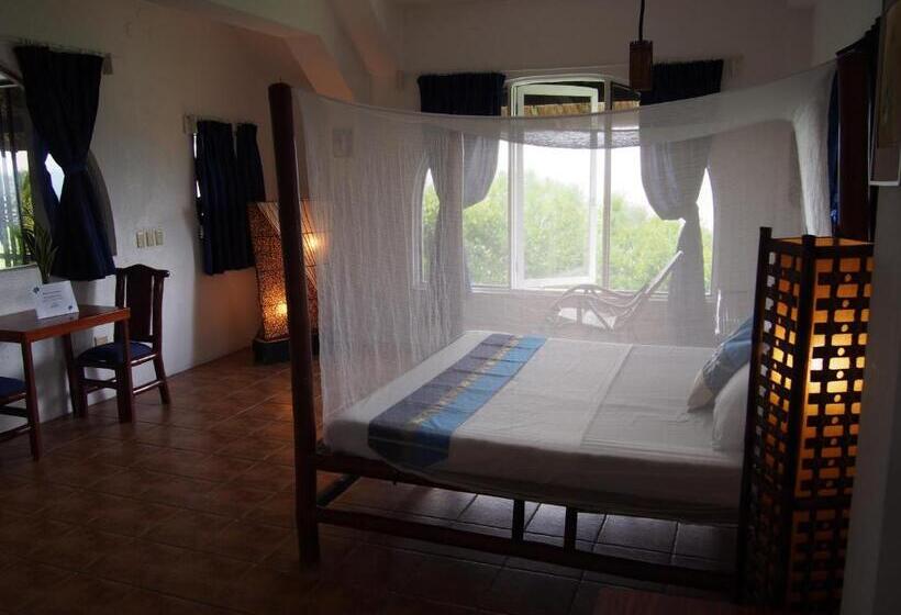 Люкс, The Blue Orchid Resort
