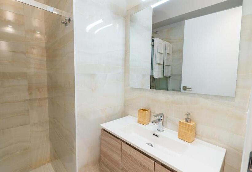 豪华房间, Palmanova Suites