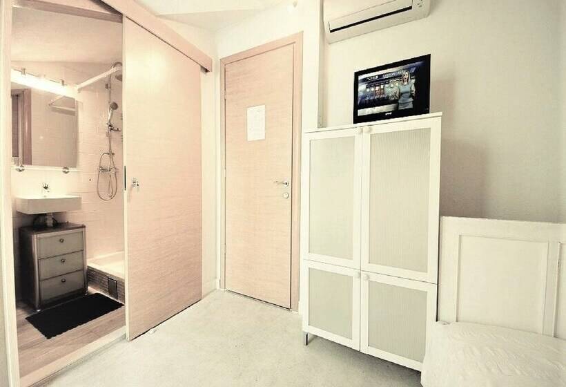 테라스 싱글룸, Apartments And Rooms Hope