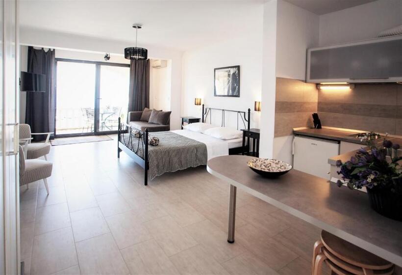 스탠다드 스튜디오 바다 전망, Apartments And Rooms Hope