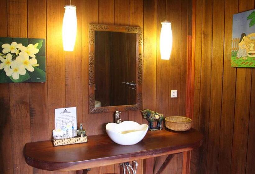 اتاق لوکس, Soriyabori Resort