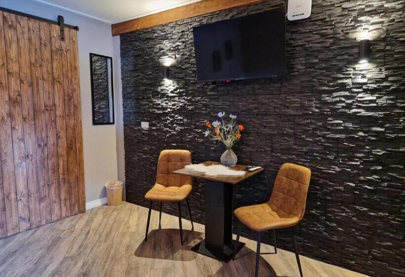 Номер Стандарт Вид на Бассейн, B&b Hartje Exloo