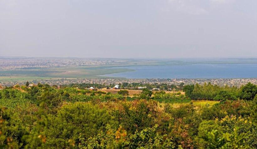 اتاق استاندارد با چشم‌انداز دریاچه, Lake George View Golf Resort