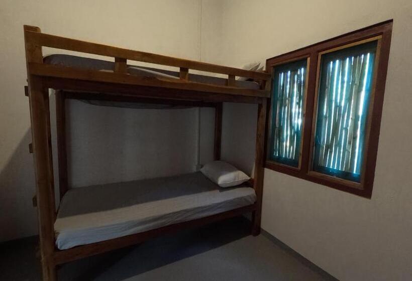 Cama em Quarto Compartilhado, C U Hostel