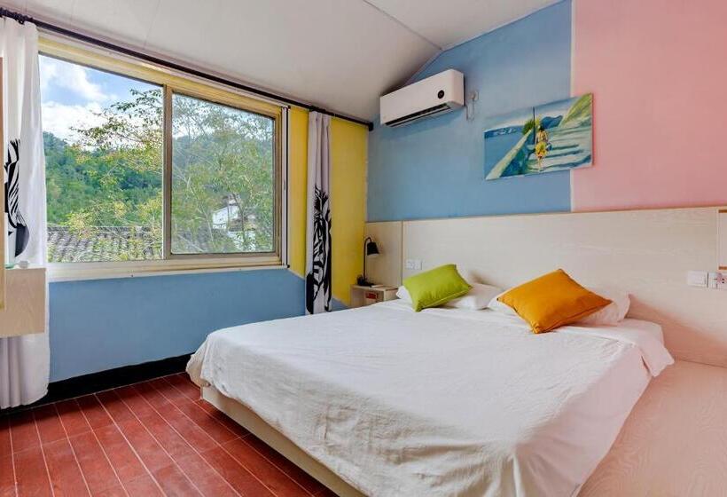 Номер Стандарт Вид на Горы, Xidi Kunlun International Hostel