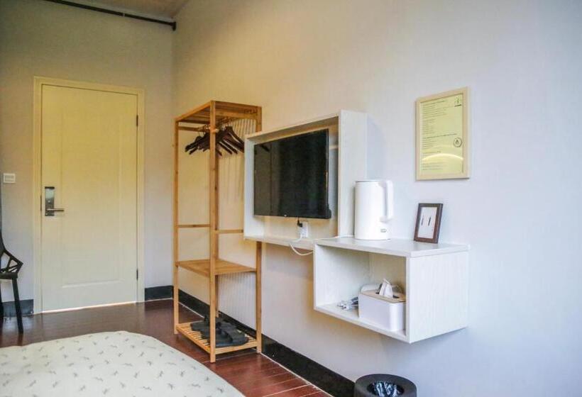 Семейный Номер, Xidi Kunlun International Hostel