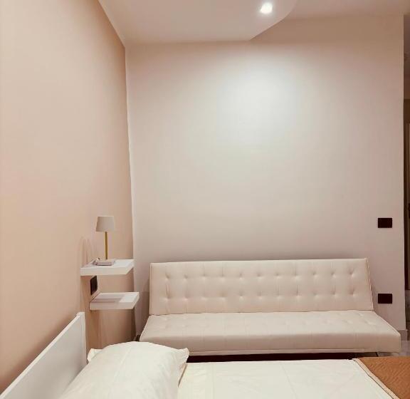 اتاق سه نفره دلوکس با چشم‌انداز دریا, B&b A Un Passo Dal Mare