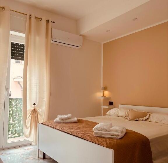 اتاق لوکس با چشم‌انداز دریا, B&b A Un Passo Dal Mare