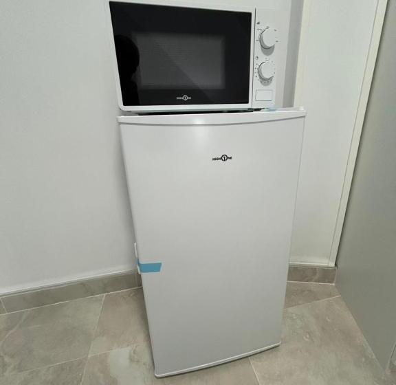 اتاق استاندارد, Habitaciónes Doble Con Baño Privado En El Centro De Madrid