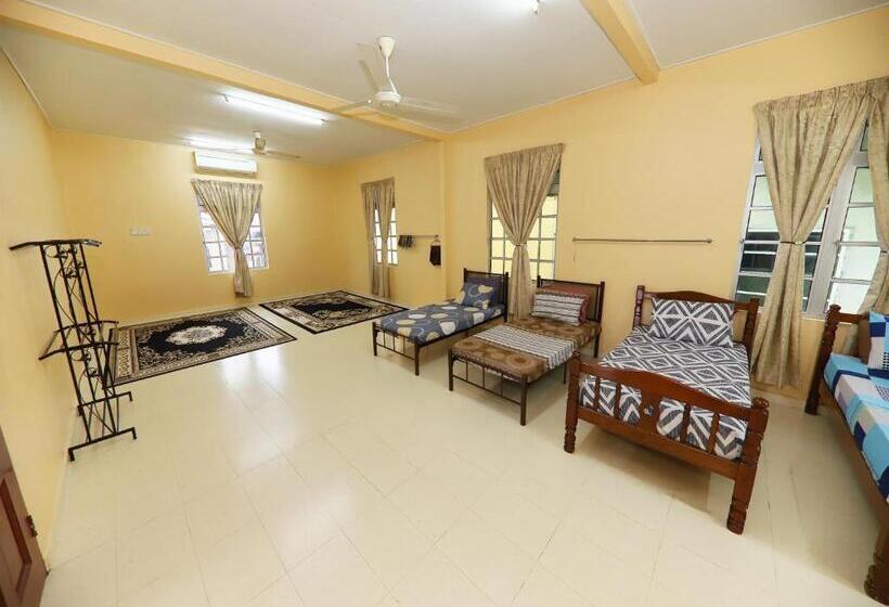 Family Suite, Oyo 91004 Homestay Masjid At Taqwa