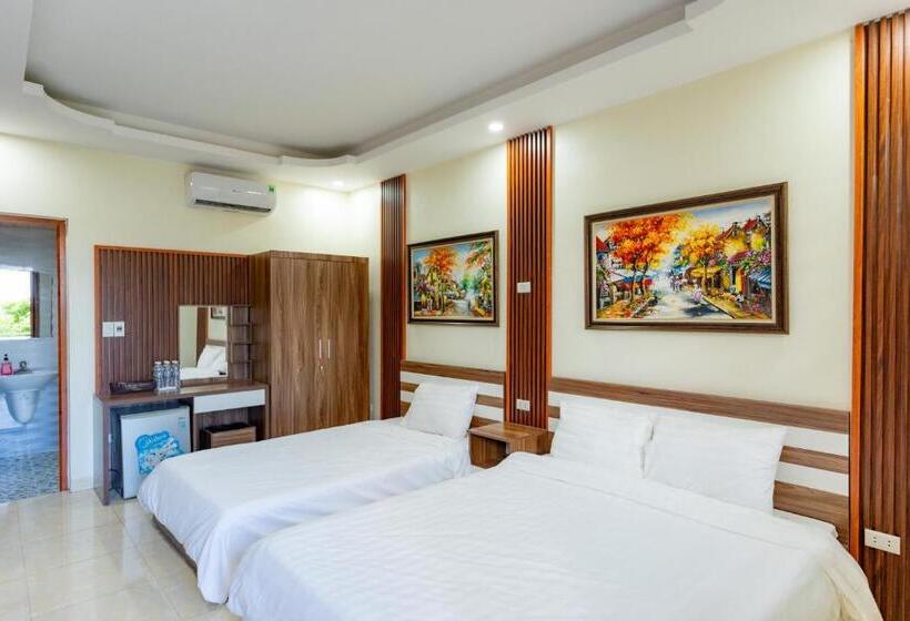 اتاق استاندارد سه تخته با چشم‌انداز استخر, Tam Coc Phoenix Hotel & Resort