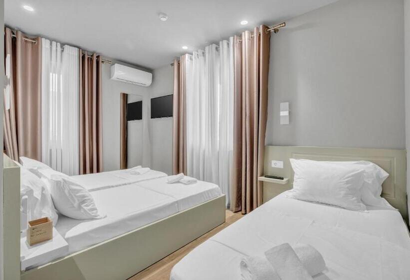 스탠다드 트리플 룸 가든 전망, Villa Zoi A Stay To Remember I Guesthouse Inside Elbasan Castle