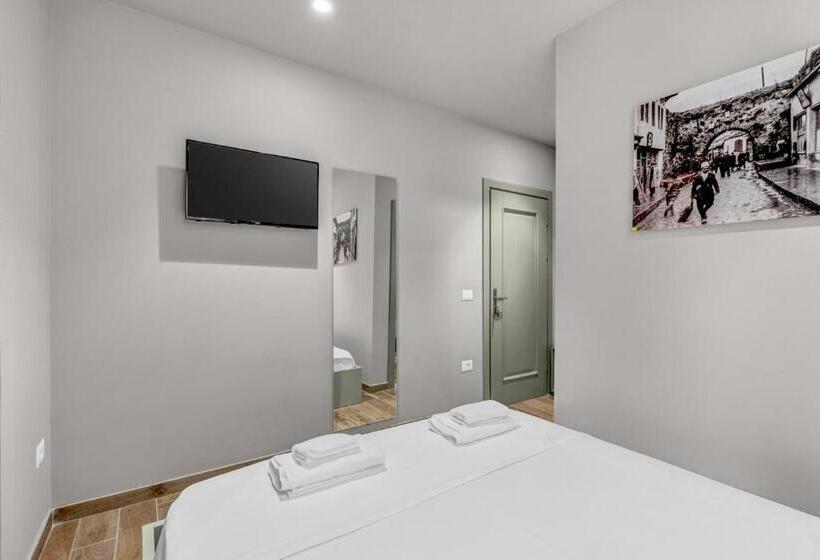스탠다드 룸, Villa Zoi A Stay To Remember I Guesthouse Inside Elbasan Castle