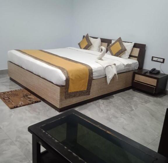 غرفة قياسية فردية, Shree Parivaar Resort