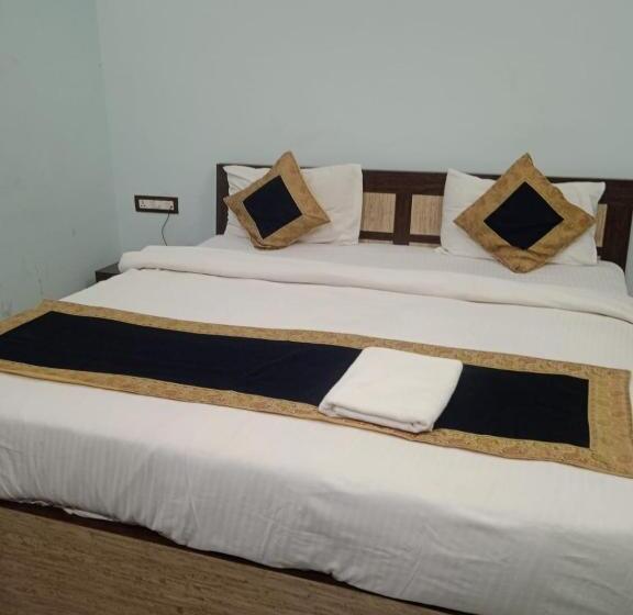 Номер Deluxe, Shree Parivaar Resort