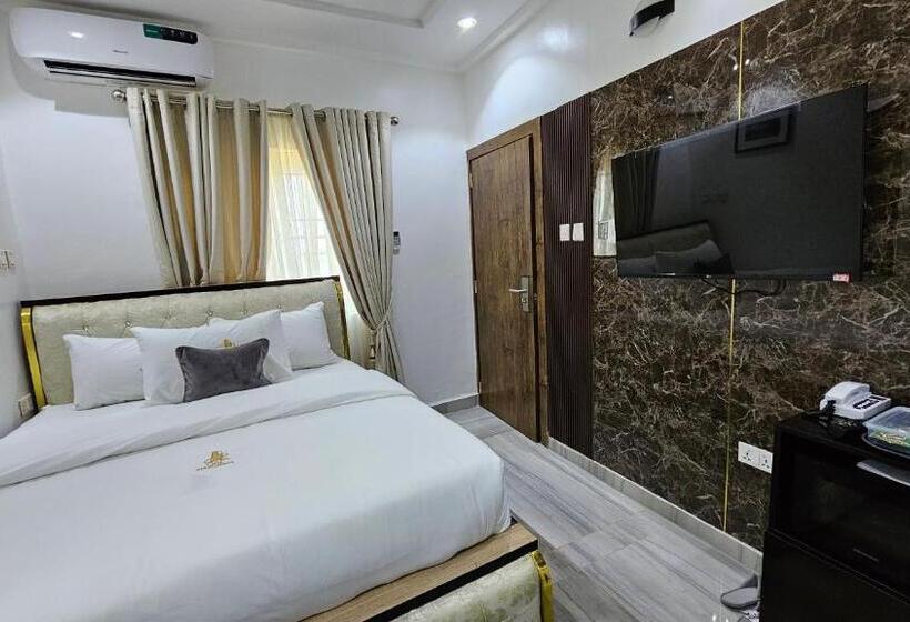 استودیوی استاندارد, Oandl Apartments