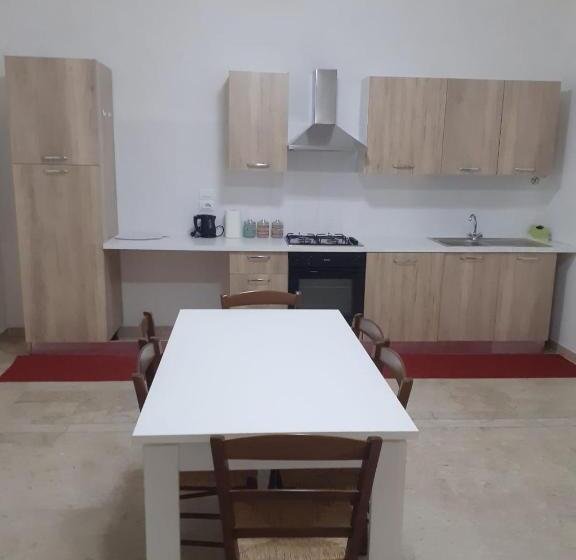 Апартаменты 1 Спальня, Lovely Bianco   Rooms & Apartment