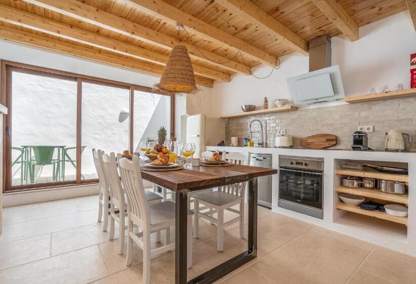 استودیوی استاندارد, Casa Vermelha Alvor