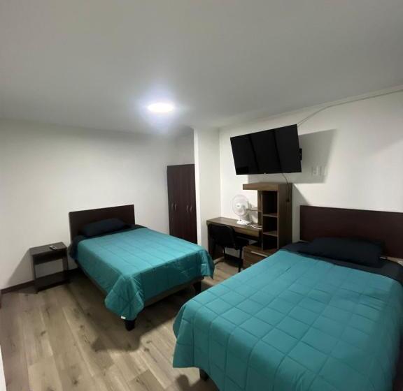 Номер Стандарт, Hostal The Marys House