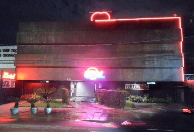 스위트, Deslize Motel 4