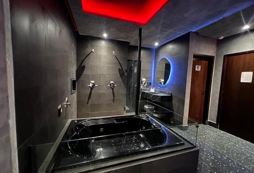 스위트, Motel Prestige Pinda 4