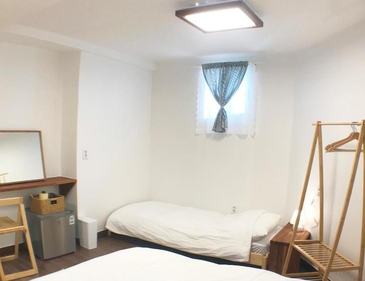 Семейный Номер, Eoulim Guesthouse 2
