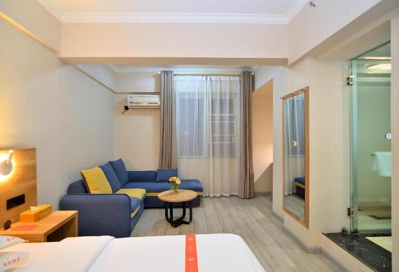 Номер Superior, Yilong Yitang Hotel Kunming Railway Station Joy City Center
